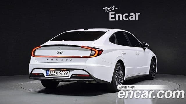 Hyundai Sonata гибрид (DN8) Premium Plus, 2022 2