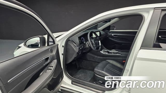 Hyundai Sonata гибрид (DN8) Premium Plus, 2022 11