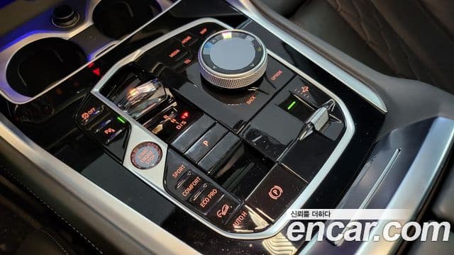 BMW X6 (G06) xDrive40i M Sport, 2025 9