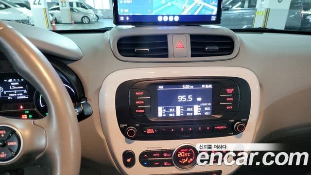 Kia Soul EV, 2018 7