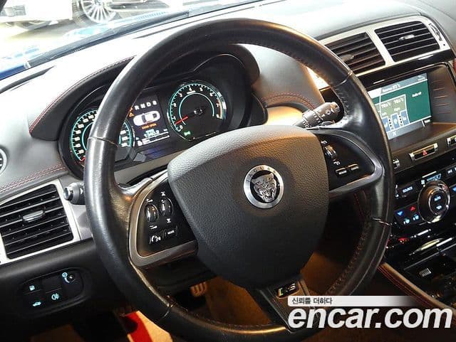 Jaguar XKR-S X150, 2013 12