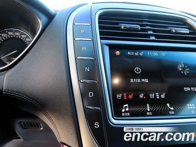 Lincoln MKX 2세대, 2018 10