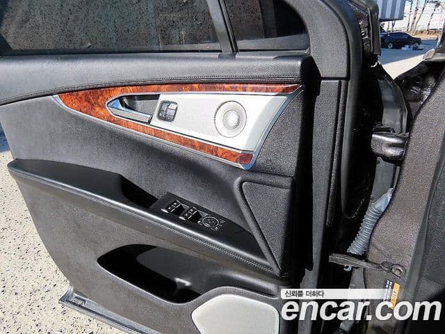 Lincoln MKX 2세대, 2018 11