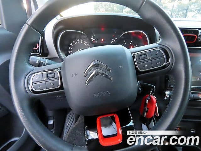 Ситроен / DS C3 Эйркросс (Aircross) 1.5 BlueHDi Feel (название комплектации), 2019 8