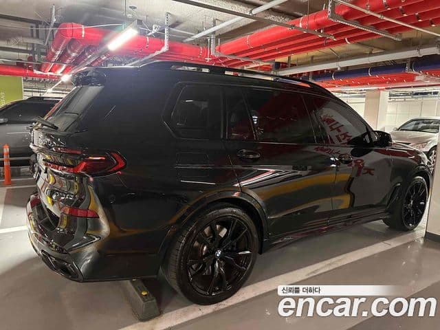 BMW X7 (G07) M60i xDrive M Sport 6인승, 2024 все фото