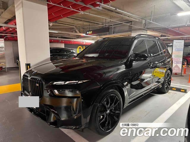 BMW X7 (G07) M60i xDrive M Sport 6인승, 2024 9