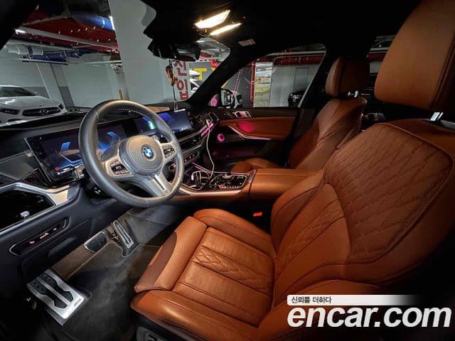 BMW X7 (G07) M60i xDrive M Sport 6인승, 2024 11