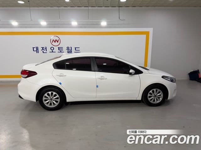 Kia The / новый New K3 Deluxe, 2017 8