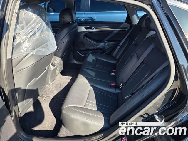 Genesis G80 Luxury, 2017 10