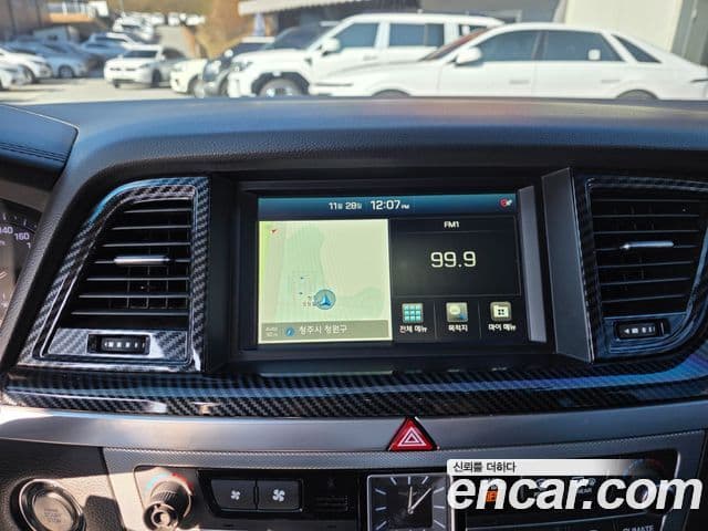 Genesis G80 Luxury, 2017 12