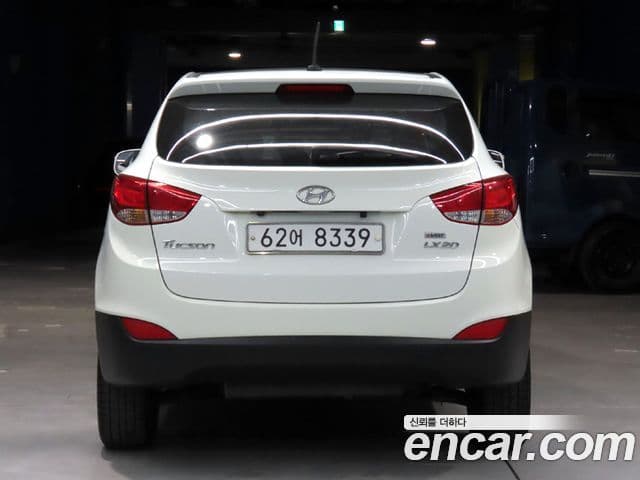 Hyundai Tucson ix Luxury, 2010 3