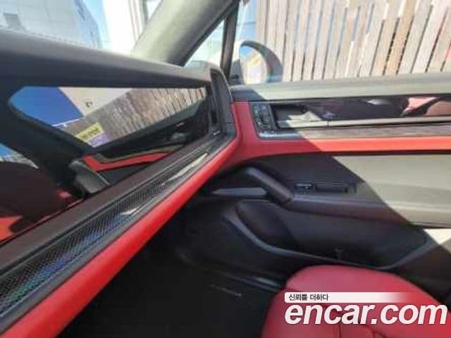 Porsche Cayenne (PO536) 4.0 GTS купе, 2025 19