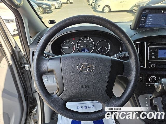 Hyundai Grand Starex Smart, 2017 13