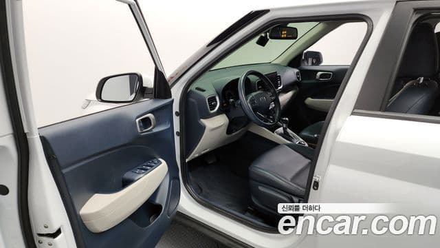 Hyundai Venue 1.6 Modern Plus, 2022 10