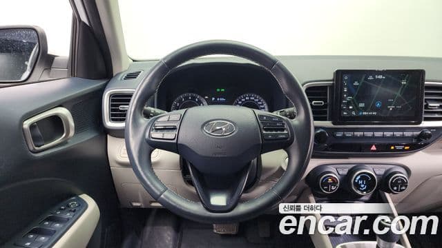 Hyundai Venue 1.6 Modern Plus, 2022 13