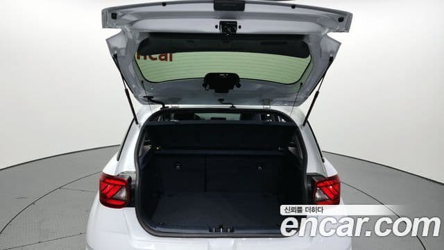 Hyundai Venue 1.6 Modern Plus, 2022 20