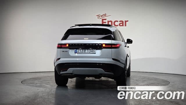 Land Rover Range Rover Velar 3.0 P400 Dynamic HSE, 2025 4
