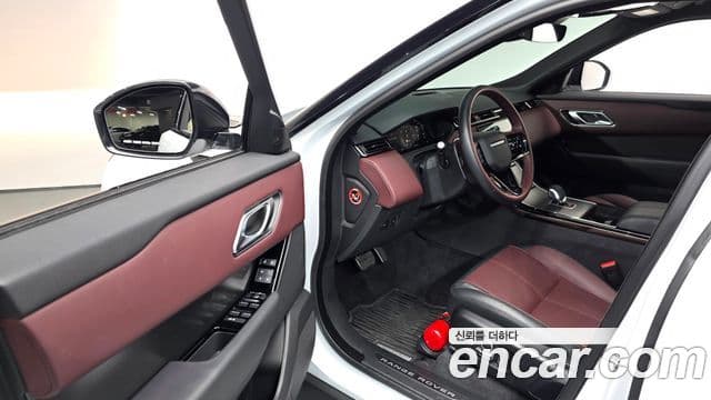 Land Rover Range Rover Velar 3.0 P400 Dynamic HSE, 2025 11