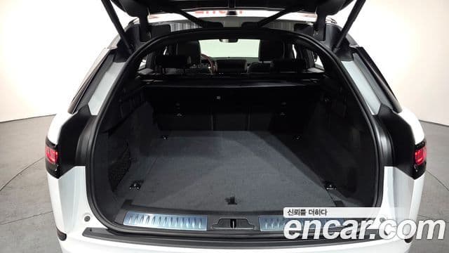 Land Rover Range Rover Velar 3.0 P400 Dynamic HSE, 2025 20