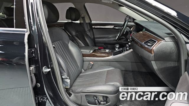 Genesis EQ900 Luxury, 2016 10