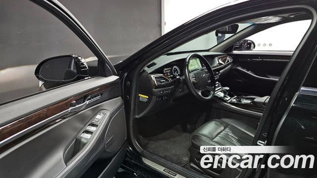 Genesis EQ900 Luxury, 2016 11