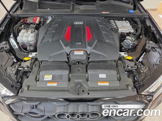 Audi SQ7 (4M), 2025 6