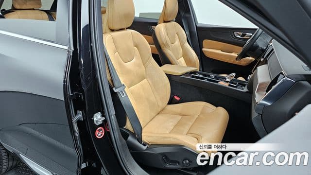 Volvo XC60 2세대 B5 Inscription, 2021 10