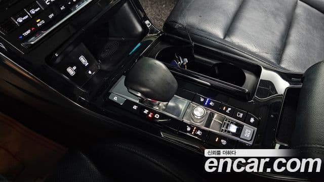 Kia K7 Premier Noblesse, 2020 9