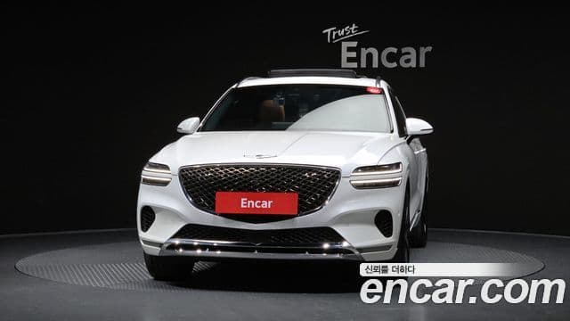 Genesis GV70, 2021 3