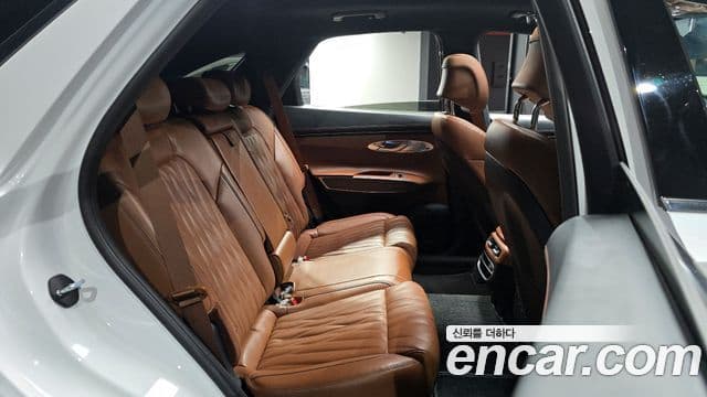 Genesis GV70, 2021 12