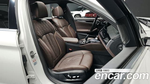 BMW 5시리즈 (G30) 530i M Sport, 2023 10