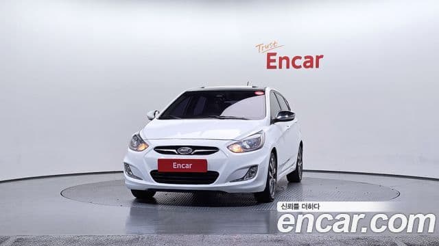 Hyundai Accent(новый кузов / новое поколение) Premier, 2012 3