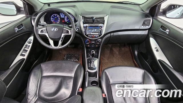 Hyundai Accent(новый кузов / новое поколение) Premier, 2012 7