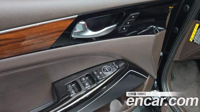 Kia All New K7 2.4 GDI Limited, 2017 17