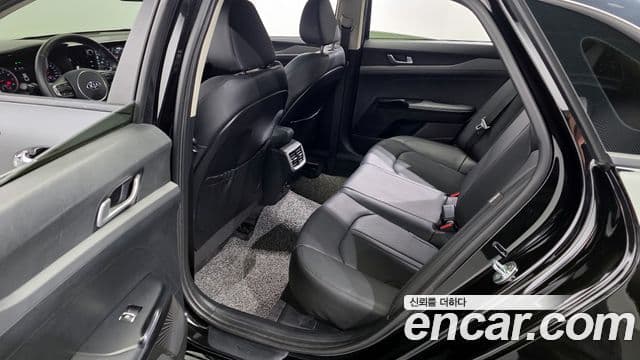 Kia K5 3세대 Prestige, 2021 11