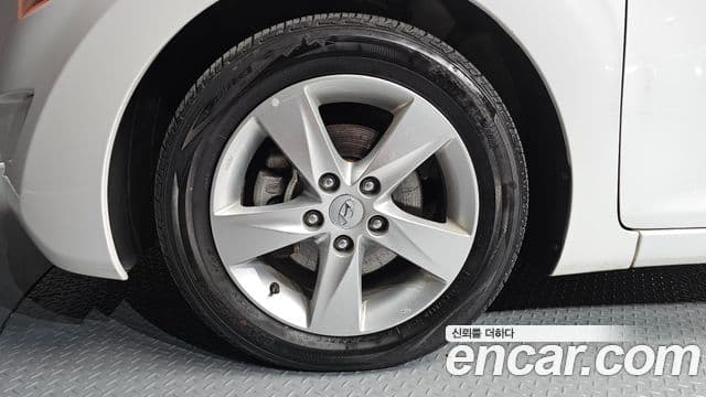 Hyundai Avante MD M16 GDI Smart, 2013 все фото