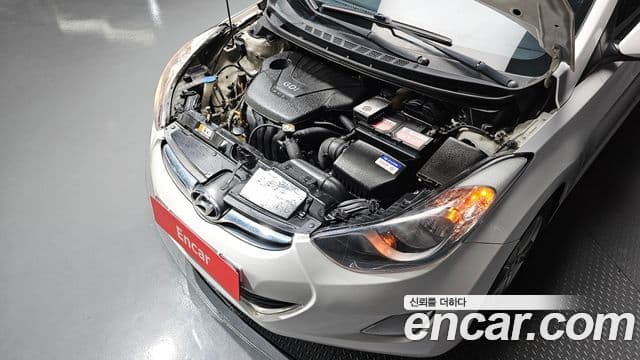 Hyundai Avante MD M16 GDI Smart, 2013 6