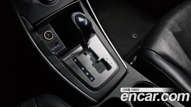 Hyundai Avante MD M16 GDI Smart, 2013 9