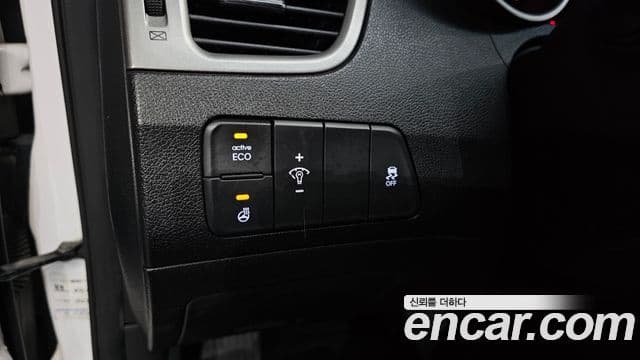 Hyundai Avante MD M16 GDI Smart, 2013 15