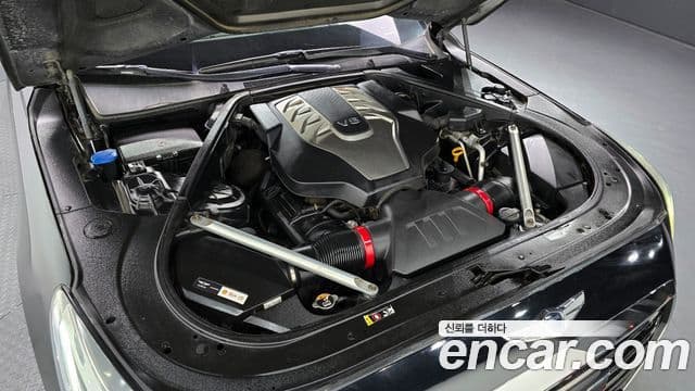 Genesis EQ900 Prestige, 2016 6