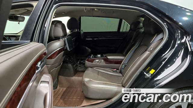 Genesis EQ900 Prestige, 2016 12