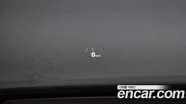 Genesis EQ900 Prestige, 2016 15