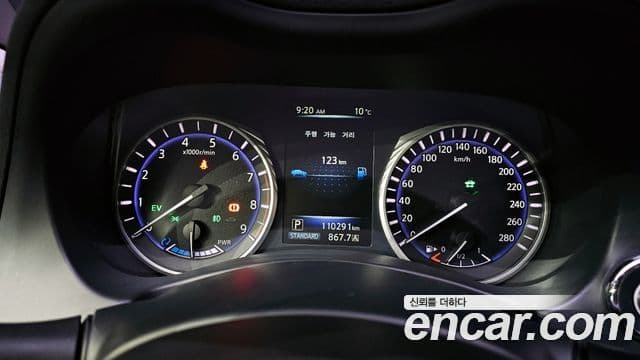 Infiniti Q50 3.5 гибрид Essence, 2016 8