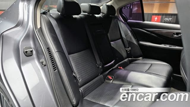 Infiniti Q50 3.5 гибрид Essence, 2016 13