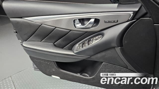 Infiniti Q50 3.5 гибрид Essence, 2016 15