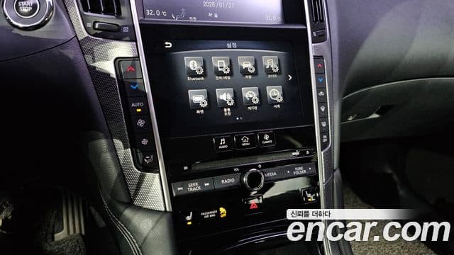 Infiniti Q50 3.5 гибрид Essence, 2016 19