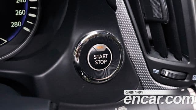 Infiniti Q50 3.5 гибрид Essence, 2016 20