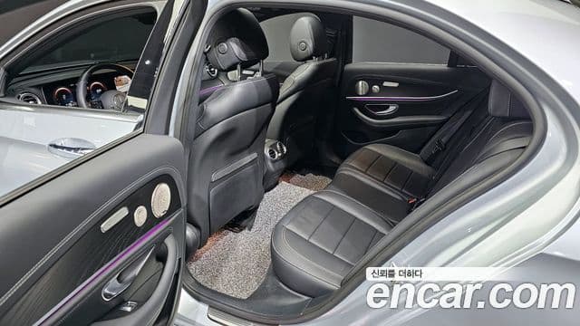 Mercedes-Benz E-класс W213 AMG Line, 2022 11