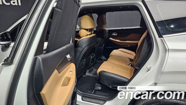 Hyundai The / новый New Santa Fe Calligraphy, 2023 12