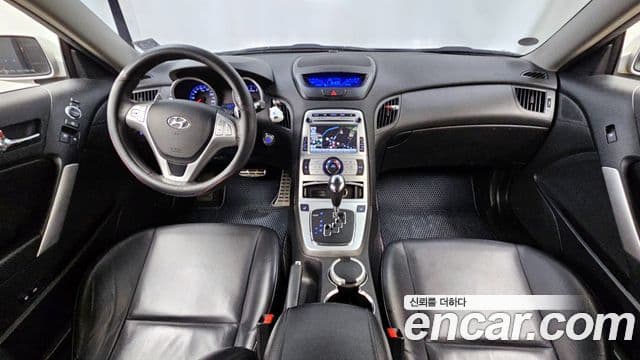 Hyundai Genesis купе 200 турбо RW, 2010 7